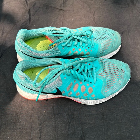 Nike Shoes - Nike women’s sneakers